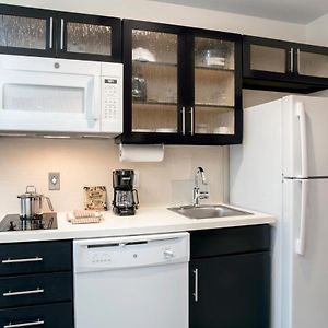 Studio King Suite Communications Accessible